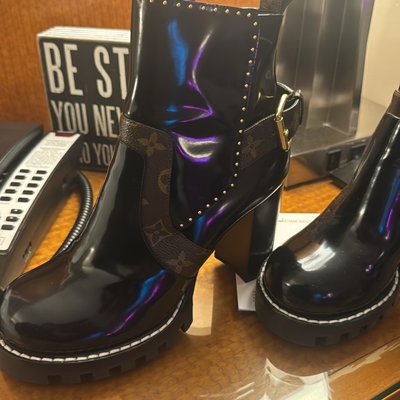 luxurious.LV  beautiful design, exude elegance and style - Picture 3 of 3